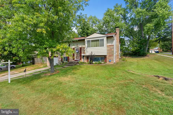 Suitland, MD 20746,4304 LORI ST