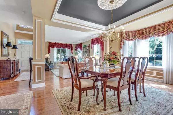 Lambertville, NJ 08530,300 HOLCOMBE WAY