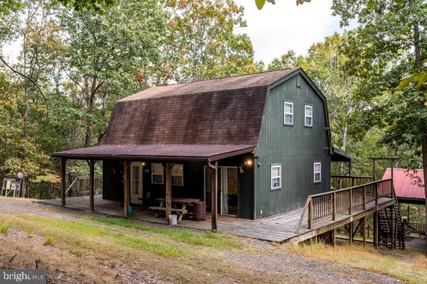 Fisher, WV 26818,1602 WALNUT BOTTOM HIDEAWAY