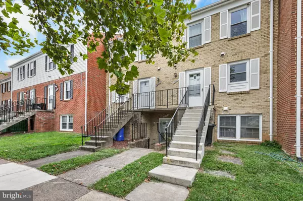 Sterling, VA 20164,1048-A MARGATE CT