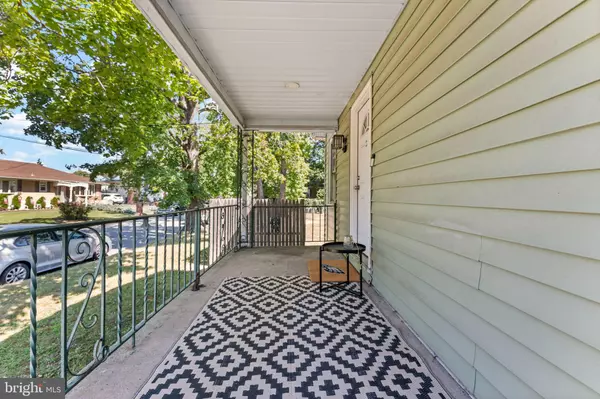 Ewing, NJ 08638,107 HAWTHORNE AVE