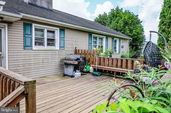 Strasburg, PA 17579,1858 WHITE OAK RD