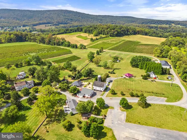 Hillsboro, VA 20132,14001 HARPERS FERRY RD