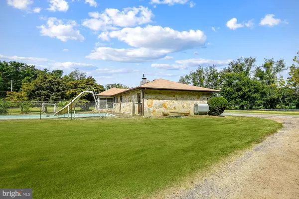 Annapolis, MD 21409,1814 & 1836 PLEASANT PLAINS & CHERRY RD