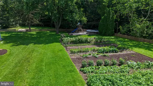 Morgantown, PA 19543,231 SWAMP RD