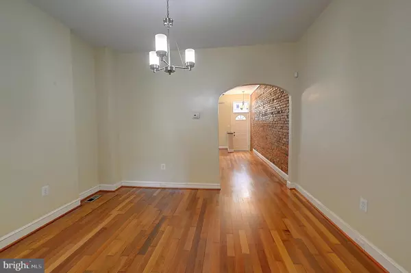 Baltimore, MD 21218,2331 GUILFORD AVE