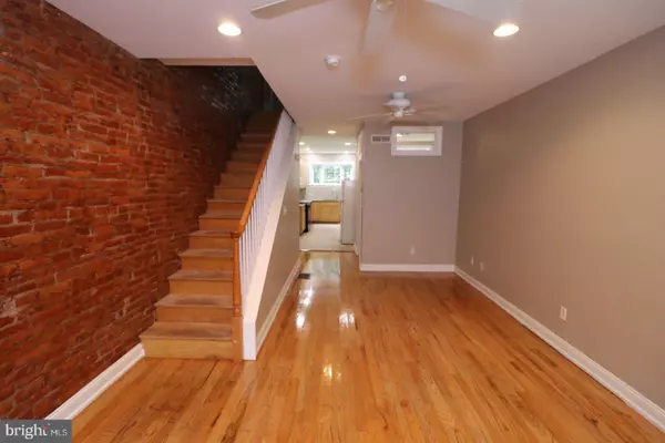 Philadelphia, PA 19130,728 SHIRLEY ST