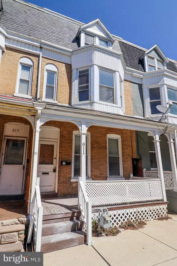 York, PA 17403,811 W POPLAR ST