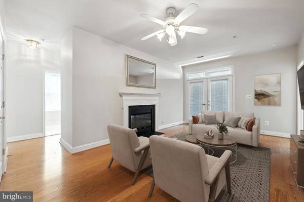 Gainesville, VA 20155,13890 CHELMSFORD DR #204