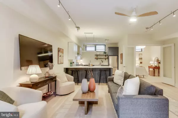 Washington, DC 20009,2426 ONTARIO RD NW #101