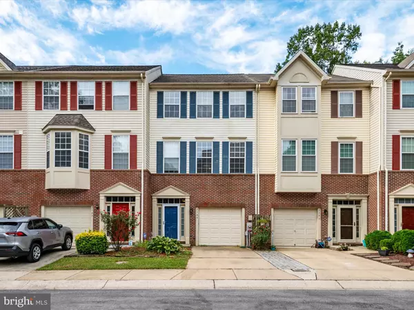 Odenton, MD 21113,2389 SANDY WALK WAY