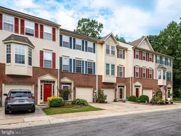 Odenton, MD 21113,2389 SANDY WALK WAY