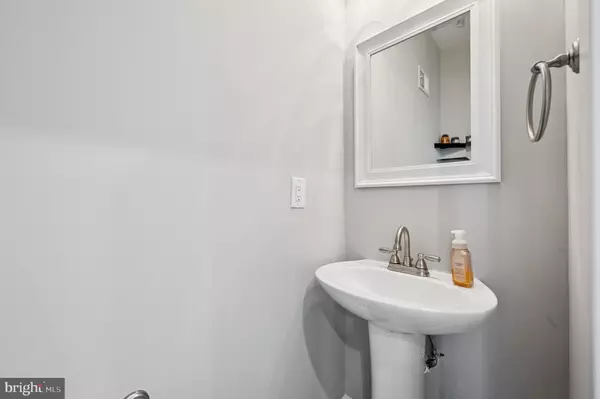 Philadelphia, PA 19133,2210 N HANCOCK ST