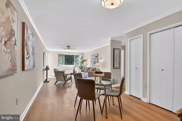 Washington, DC 20008,2711 ORDWAY ST NW #300