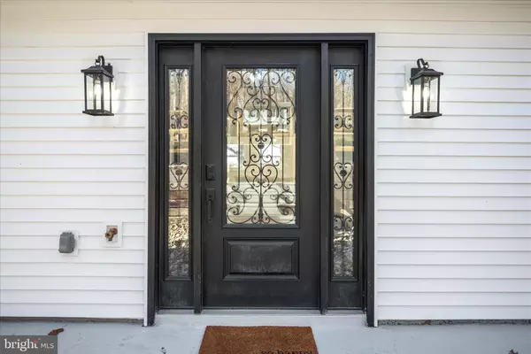 Bluemont, VA 20135,440 REDBUD LN