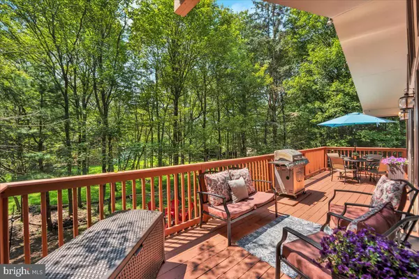 Lake Harmony, PA 18624,67 ESTATES DR