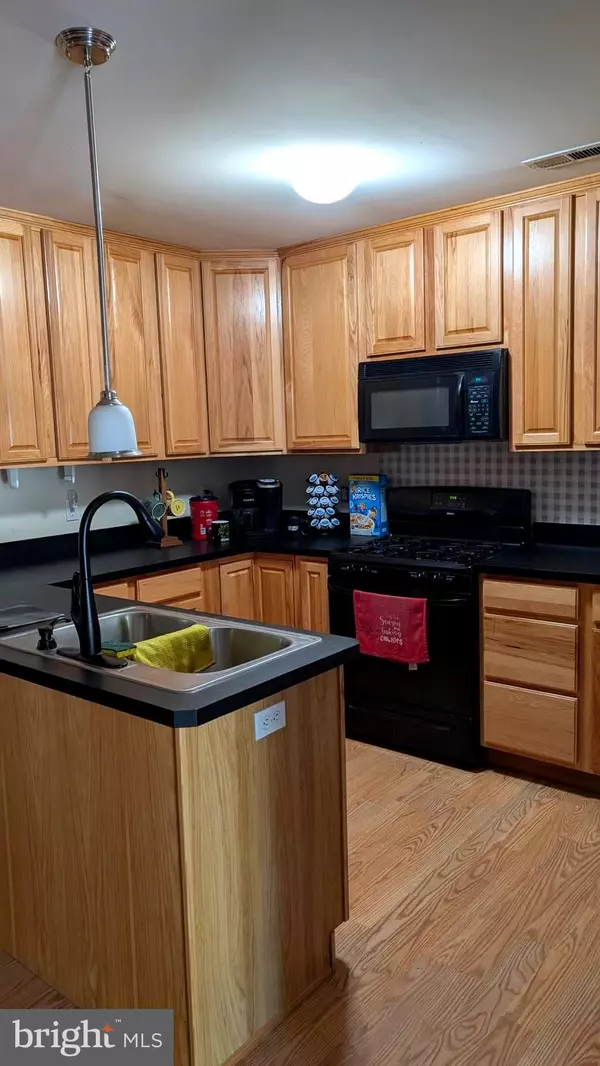 Millville, NJ 08332,544 COLUMBIA AVE