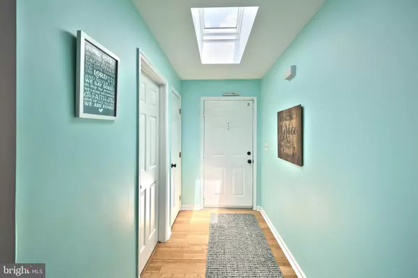 Hanover, PA 17331,15 GLADYS CT