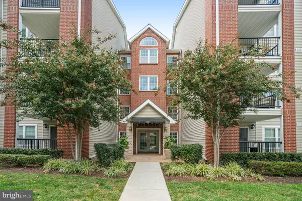 3307 WYNDHAM CIR #3169, Alexandria, VA 22302