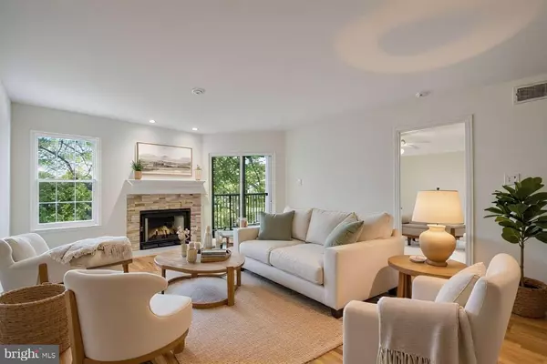 Alexandria, VA 22302,3307 WYNDHAM CIR #3169