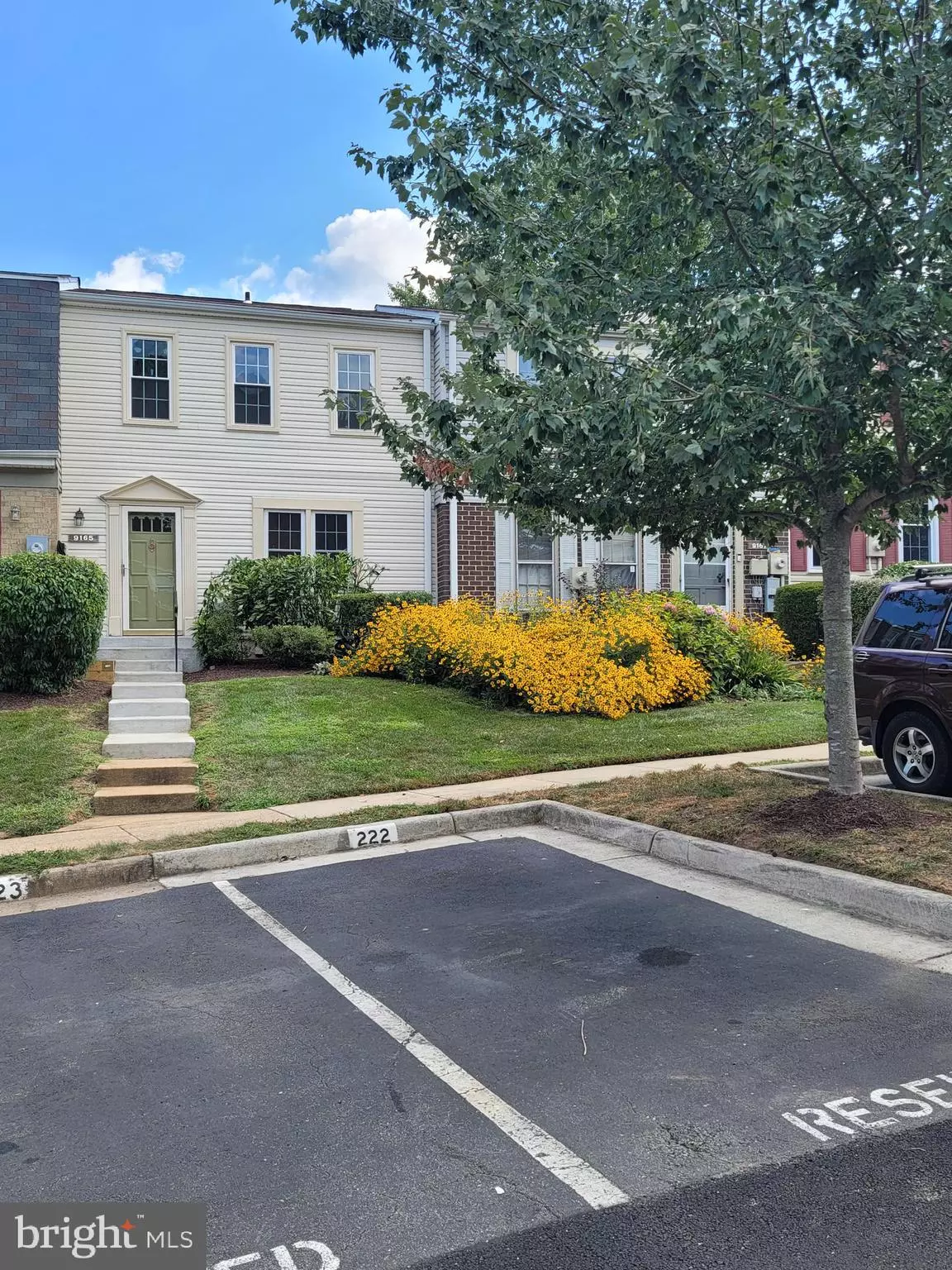 Burke, VA 22015,9165 BROKEN OAK PL #41C