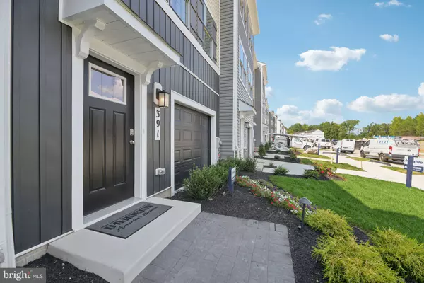 La Plata, MD 20646,476 STILL FEATHER AVE