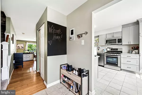 Ambler, PA 19002,904 SEMINOLE GARDENS