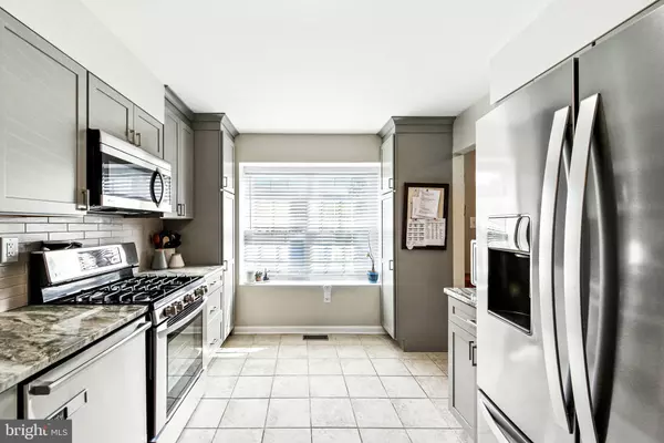 Ambler, PA 19002,904 SEMINOLE GARDENS