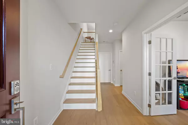 Ashburn, VA 20148,22143 PENELOPE HEIGHTS TER