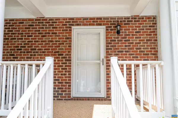 Charlottesville, VA 22903,139 OLD FIFTH CIR