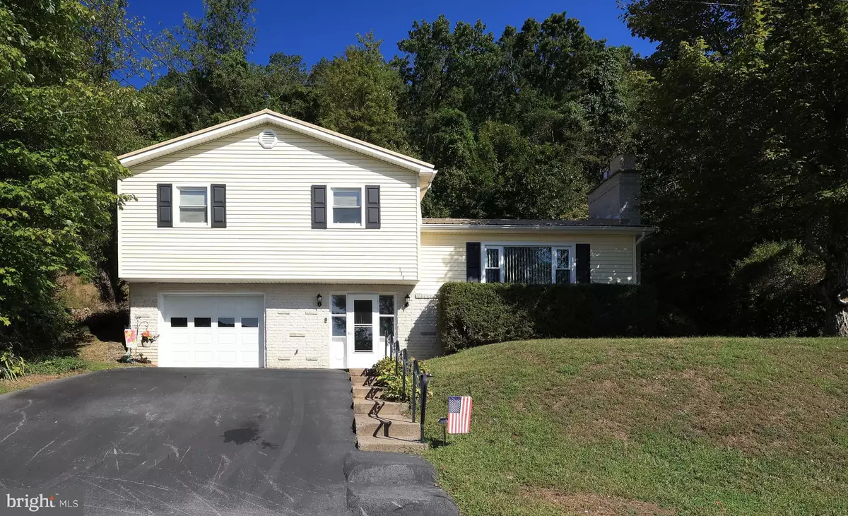 Bellefonte, PA 16823,114 VIEW STREET