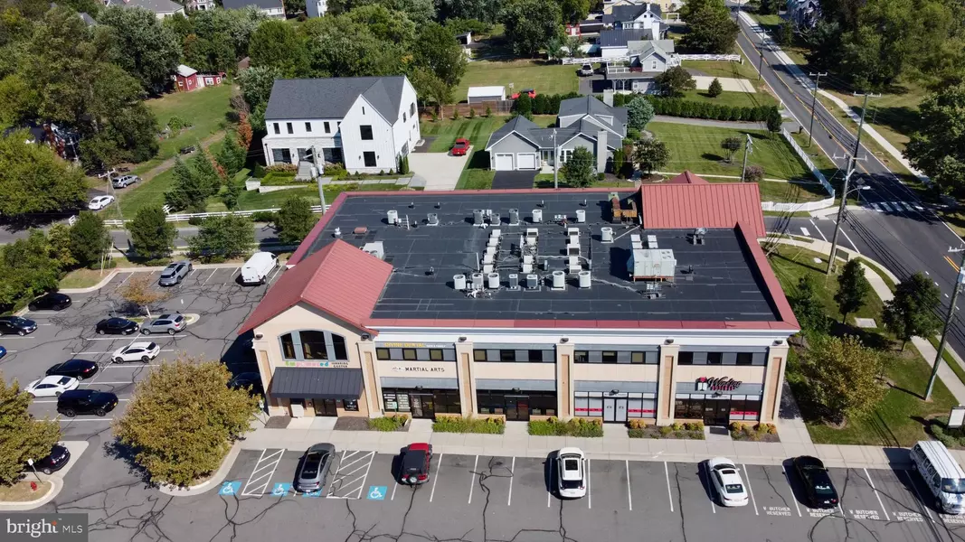 20915 ASHBURN RD #215, Ashburn, VA 20147