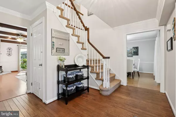 Lawrence Township, NJ 08648,16 PADDOCK DR