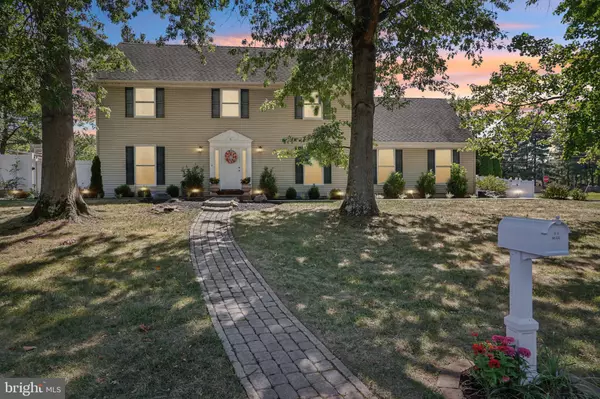 16 PADDOCK DR,  Lawrence Township,  NJ 08648