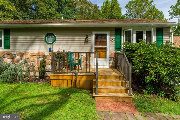 Morgantown, PA 19543,193 QUAKER HILL RD