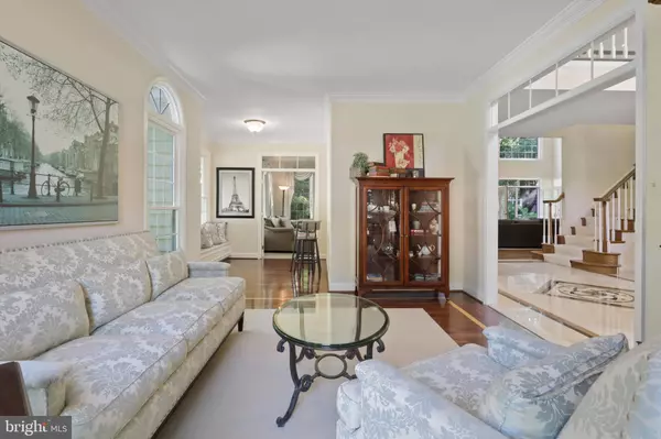 Fairfax Station, VA 22039,9419 BRAYMORE CIR