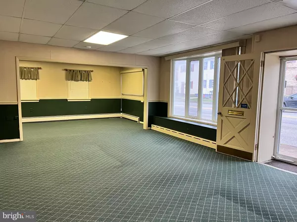 Camp Hill, PA 17011,220 E MAIN ST