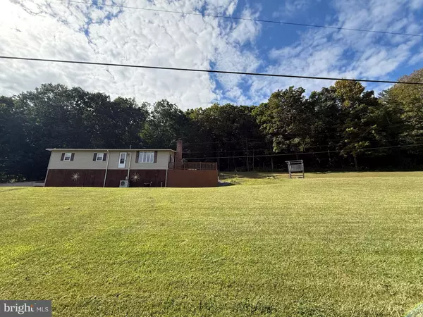 Mill Creek, PA 17060,11740 BIG VALLEY PIKE