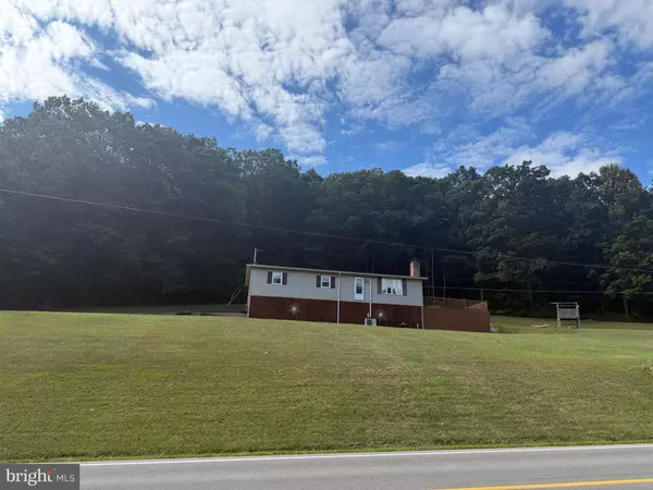 Mill Creek, PA 17060,11740 BIG VALLEY PIKE