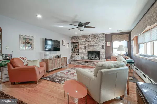 Runnemede, NJ 08078,55 E EVESHAM RD