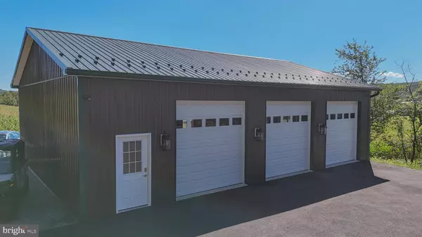 Tamaqua, PA 18252,411 GOLF RD