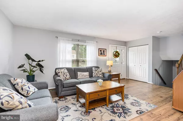 Baltimore, MD 21236,3704 OAKFALLS WAY