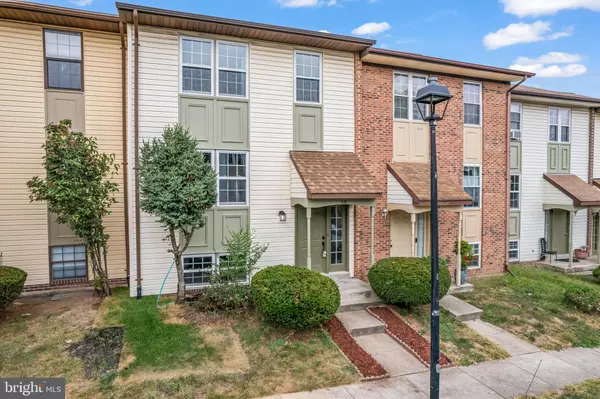 978 BRANCH DR, Herndon, VA 20170