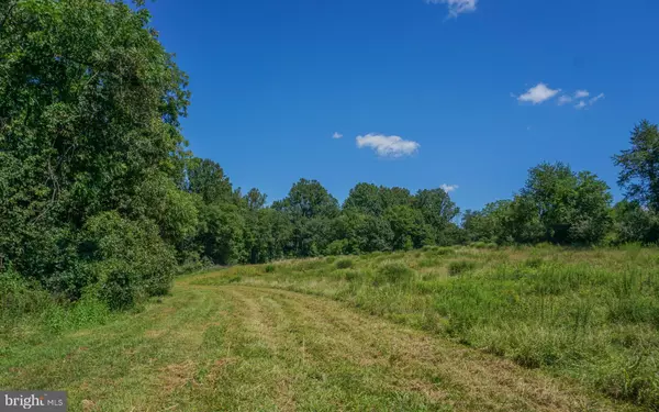 Finksburg, MD 21048,2003 ARABIAN DR