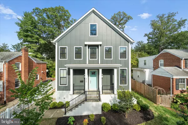 Arlington, VA 22207,2727 N GEORGE MASON DR