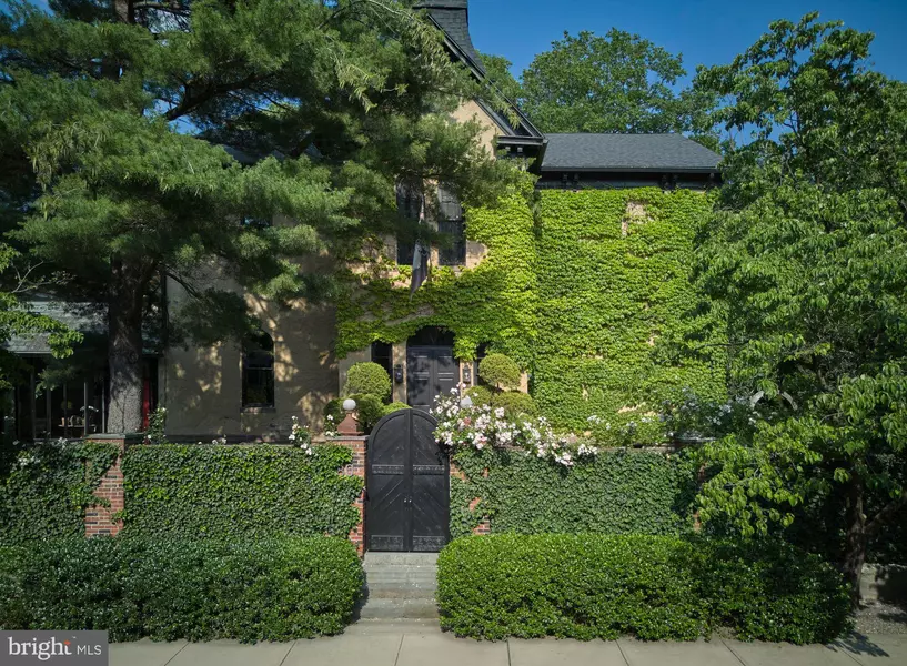 80 S MAIN ST, Lambertville, NJ 08530