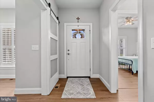 Mechanicsburg, PA 17055,513 CHARLESTON DR