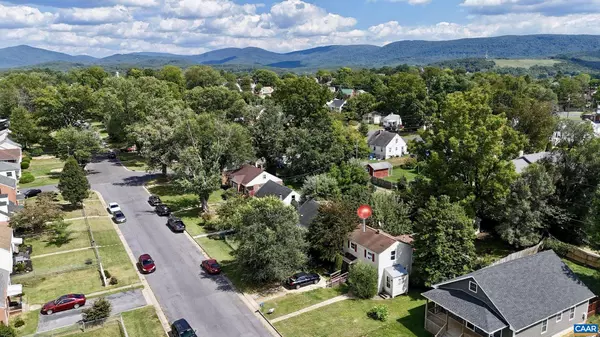 222 JAMES AVE, Waynesboro, VA 22980