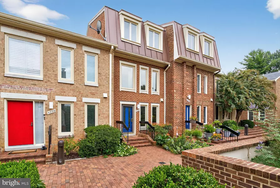 4281 EMBASSY PARK DR NW, Washington, DC 20016