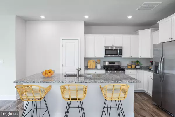 White Plains, MD 20695,10627 GREAT BASIN PL